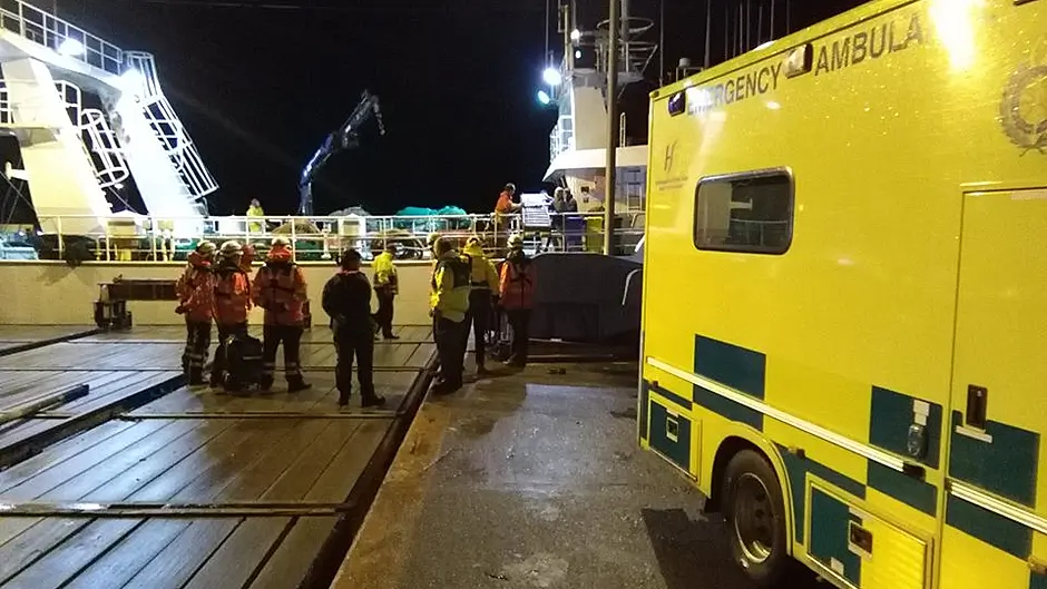 Castletownbere Coast Guard assists in medevac off French fishing vessel Image