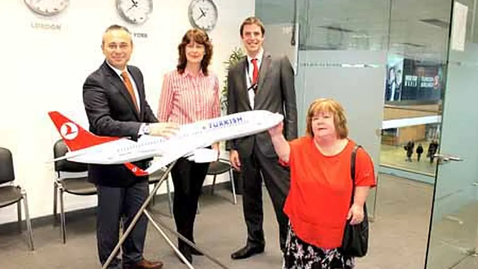 Airline will sponsor film festival award Image