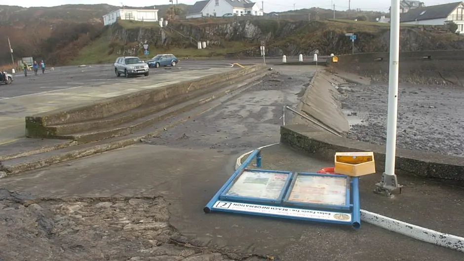 Road Safety Authority issues advice for road users in face of Storm Ophelia Image