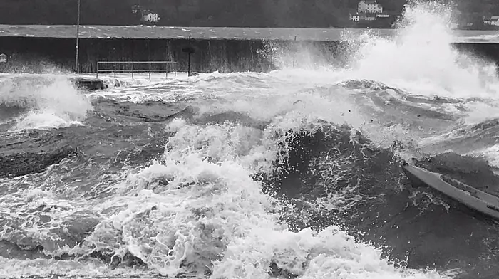 Tidal surge at 6pm Friday may cause floods in Bantry and Clonakilty Image