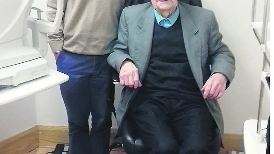 West Cork man (90) endures a 600-mile journey for eye operation Image