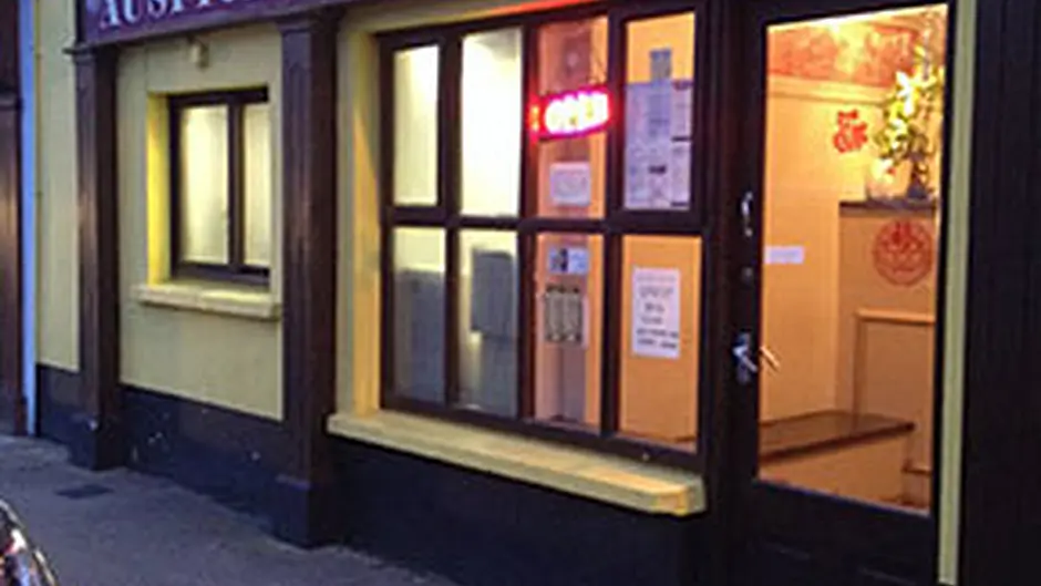 Men thrashed Chinese restaurant after owner flashed ‘closing time' lights Image