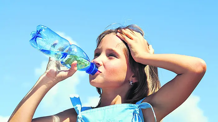 Heatwave prompts glass bottle warning Image