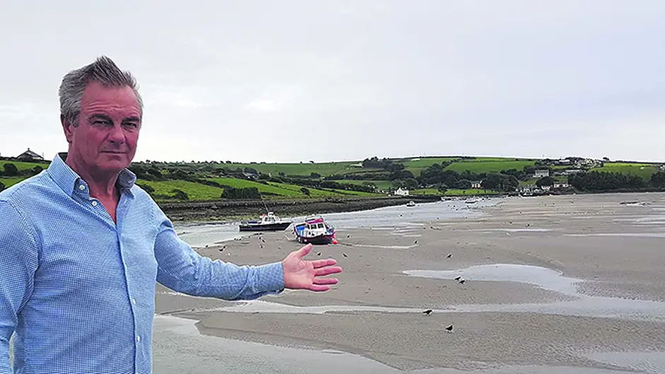 Tour boat operator pulls out of Ring over build-up of silt Image