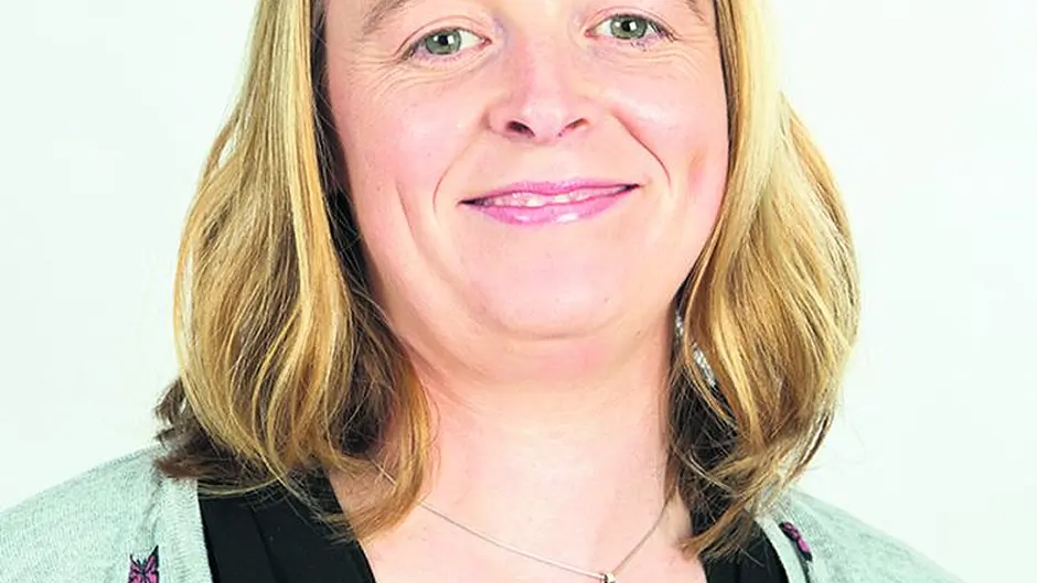 Louise sets up in Clon Image