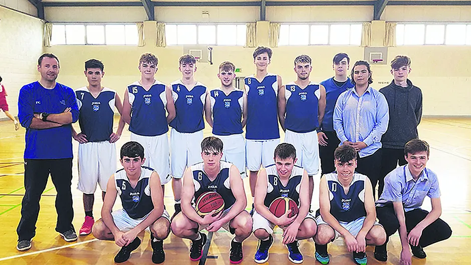 Bantry through to schools' cup quarter-final Image