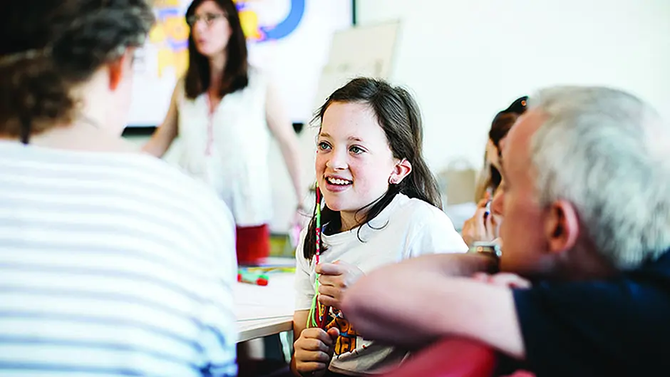 Gemma shares the wonder of science through her books Image