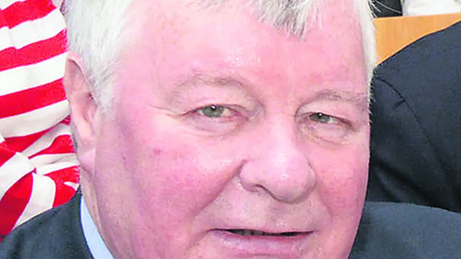 Cllr wonders if Santy might bring some  staff to carry out local upgrading works Image