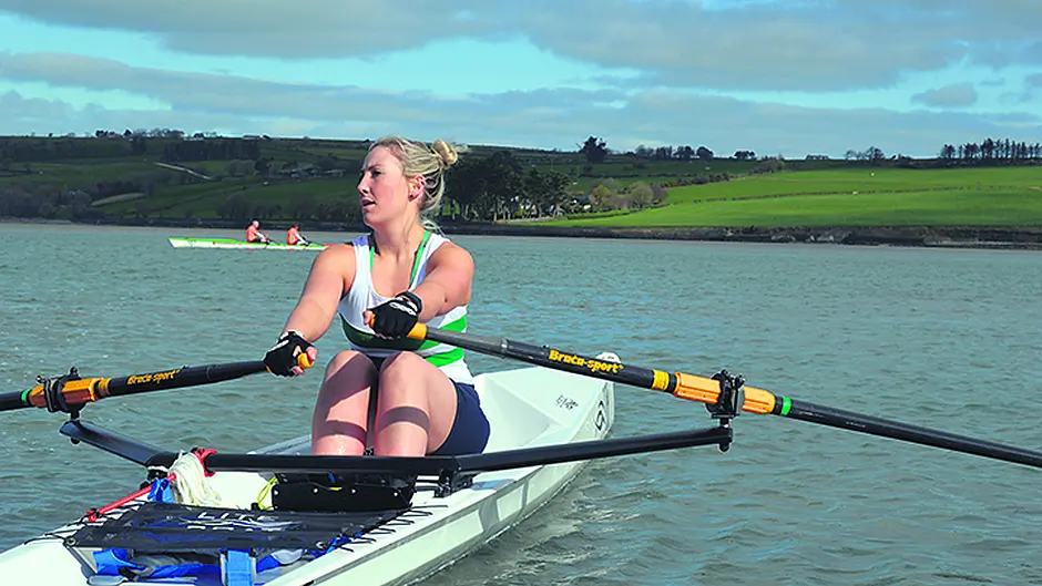 Hurley and Lavin make huge splash Image