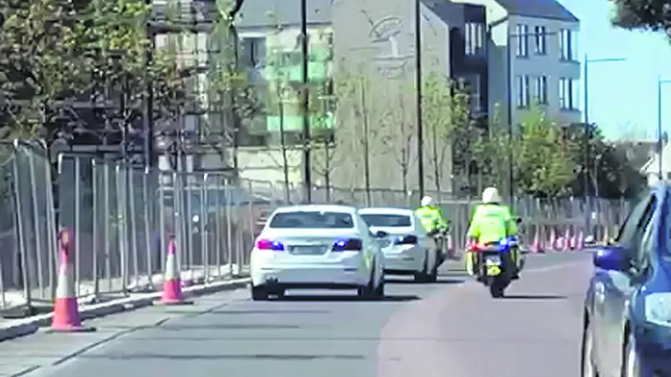 Trump that! Celebrity rumours in overdrive after convoy spotted Image