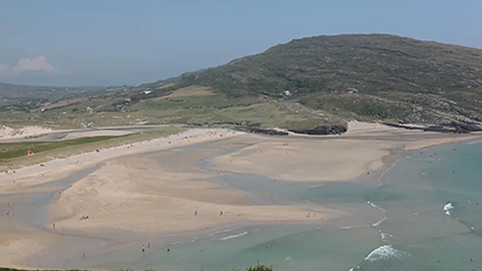 Other counties green with envy as Cork bags 9 blue flag beaches Image