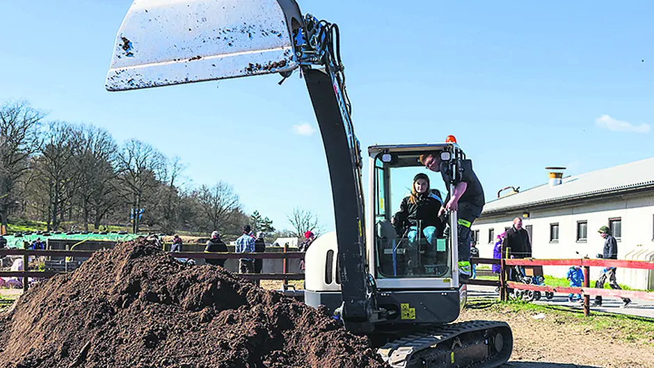 Call-out for more women in machinery operation Image