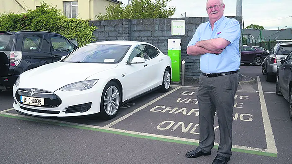 Taxi driver's frustration at 12 hours it takes to charge vehicle in Clon Image