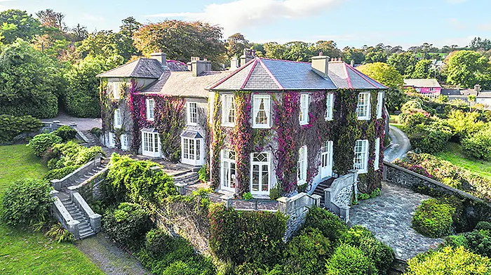 Fancy owning the house where actor Kevin Costner slept? Image