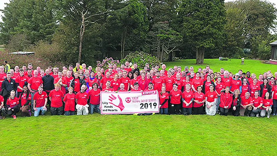 Eil Lilly staff volunteer at Tabor Lodge Image