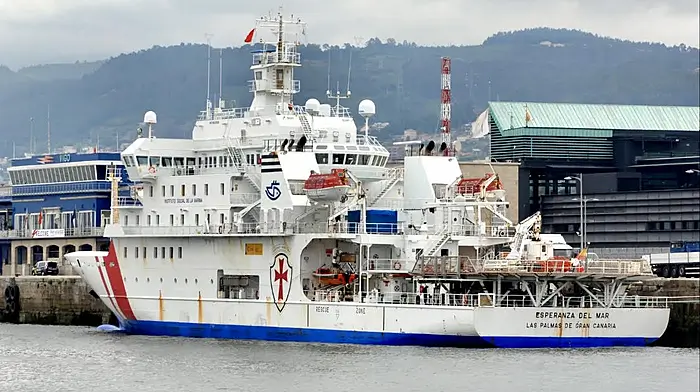 Hospital ship towing stricken Spanish fishing vessel to Castletownbere Image