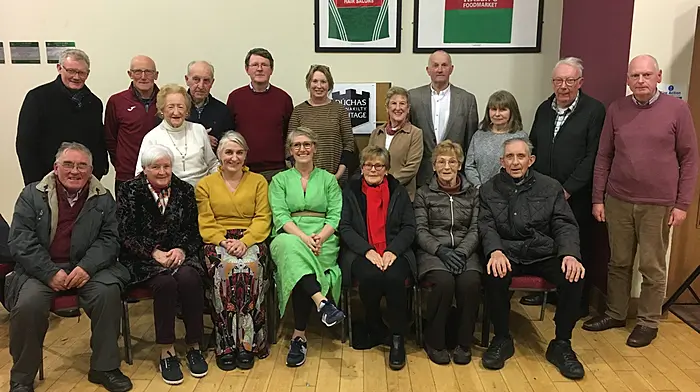 Dúchas Clonakilty Heritage organised an interesting talk on flax growing and the traditional flax industry in West Cork.  Flax expert Kathy Kirwan (seated front centre), delivered the talk to an attentive audience who came from many areas of West Cork, including people who worked directly or had a link with flax in the past. Commercial flax growing in West Cork died out in the late 1950s but thrived during the two world wars and previous centuries. It was a very interactive event with some audience members revealing that they had worked in, or that their ancestors had operated flax mills. Among them were (front row): Barry Deane, Drimoleague; Maura Cal and Cróna McCarthy, whose ancestors ran Bealad Flax Mill; Gretta O’Donovan and her sister Nola, whose father operated Connonagh Flax Mill and Michael O'Sullivan, Rosscarbery, originally from Reenascreena, whose father was a flax inspector. At the back are Dúchas committee members Don Hill, Seán Brennan, Noreen Minihan, Michael O’Mahony, Fachtna McCarthy, Rachael Cronin, Barbara McGuirk, Tim Feen, Marian O’Leary, Michael O’Sullivan and Cionnaith Ó Súilleabháin.