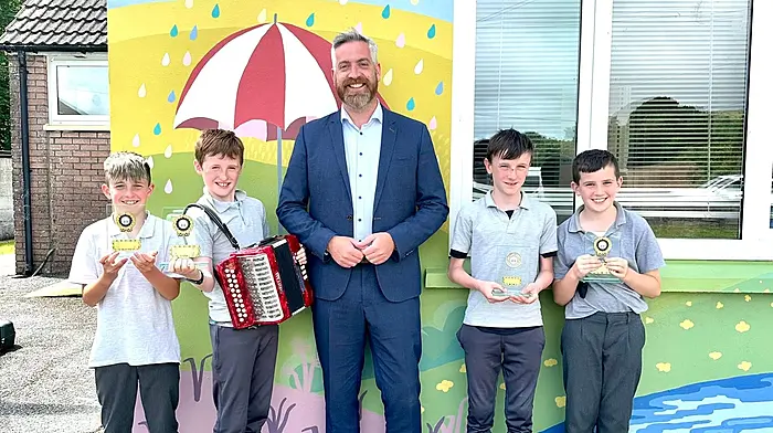 Christopher O’Sullivan visited the pupils of Dromore NS and chatted to them about his work. From left: Shea Crowley, Colin O'Neill, Christopher O'Sullivan TD, Cian O'Neill and Fionn Moore.
