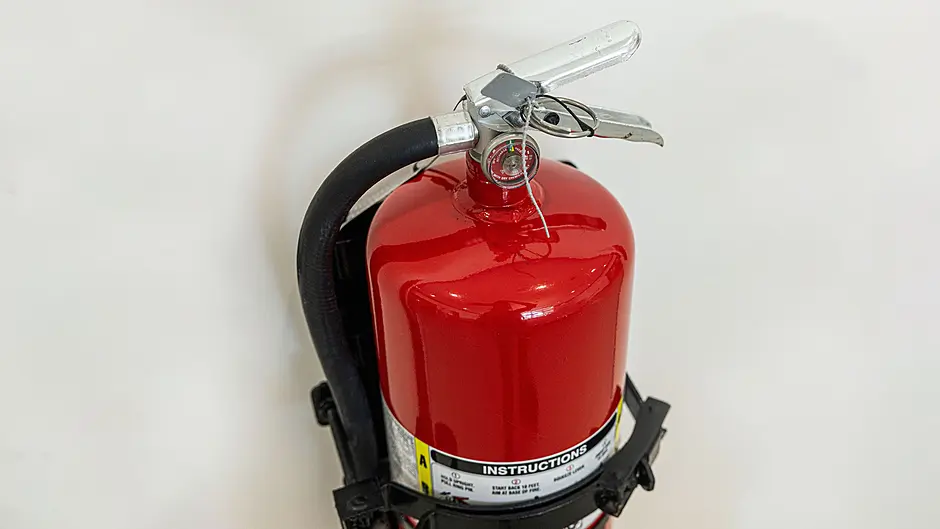Gardaí probe sales of fire equipment Image