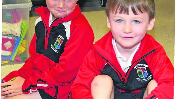 At Gaelscoil Dhroichead na Banndan were Kyle Faithfull
and Iarlaith Ó Conchúir. (Photo: Denis Boyle)
