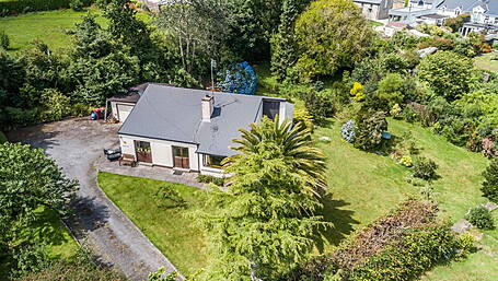 HOUSE OF THE WEEK: Three-bed and site with planning permission, asking €950k Image