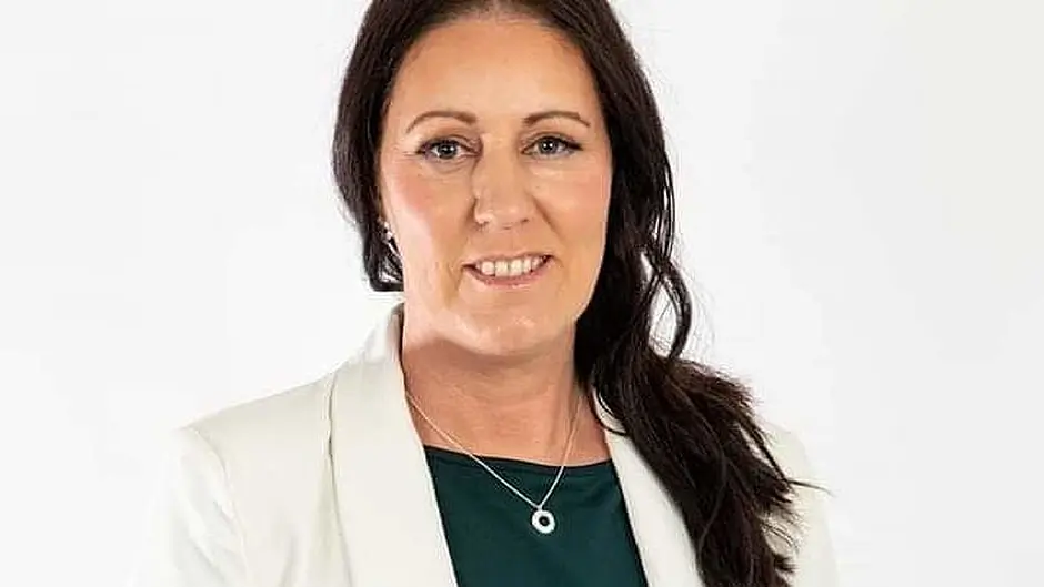Sinn Féin criticises government for missed housing targets Image
