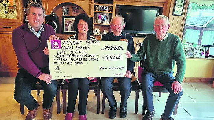 Drimoleague family’s festive display raises over €19,000 Image