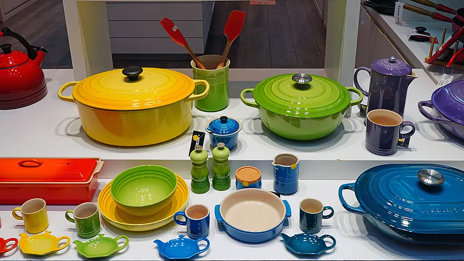 INTERIORS: Add colour to that kitchen Image