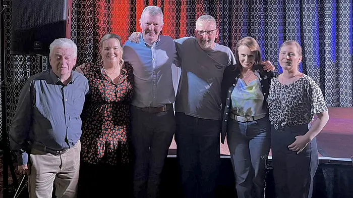 Members of the Dunmanway Events Committee with Reggie at The Parkway Hotel where Reggie entertained the audience with his comedy show Reggie for President. From left: Tommy Collins, Kimberlee McNamera, Andrew Healy, Reggie, Cllr Deirdre Kelly and Nadine O’Donovan.