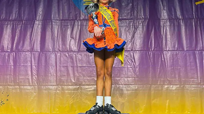 Saidbh O’Driscoll from Skibbereen was crowned U11 preliminary champion and 12th place overall in her championship where she competed with Scoil Rince Carney at the CLRG Munster championships which were held in Killarney. Saidbh missed the world qualification by two places but was thrilled with her preliminary win.