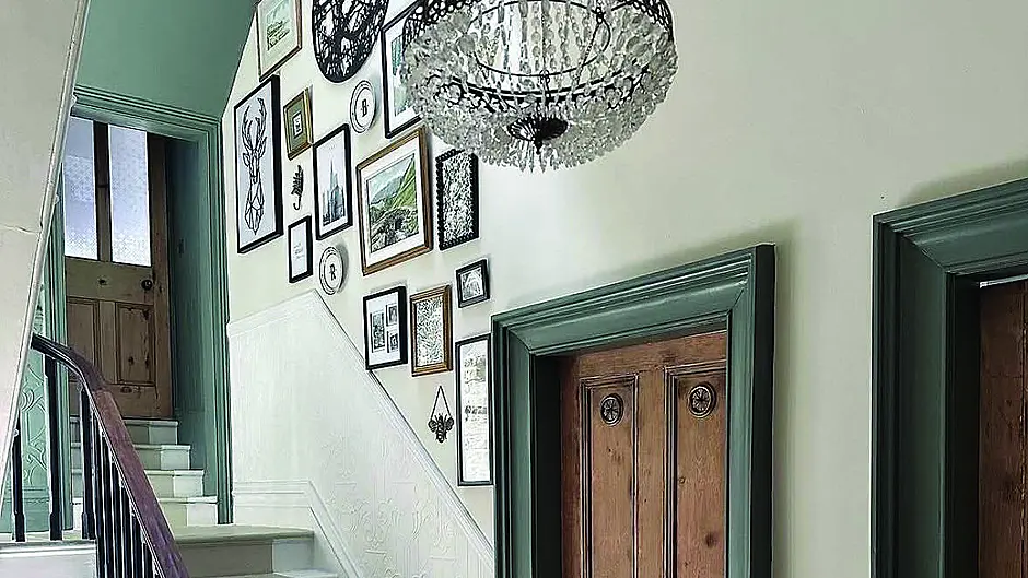 INTERIORS: Mix things up with colour contrasts Image