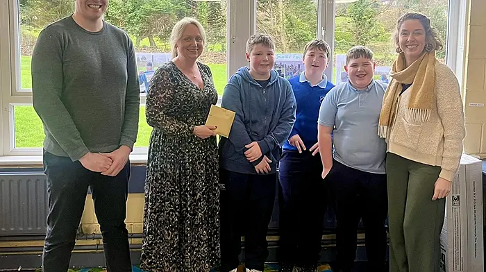 Marie Cronin of Sola Boutique presented the very generous donation of €2,300 to the four ASD classes in Scoil Mhuire agus Bharra. The funds were raised from an instore fundraising event that Marie held. The money will enable the classes to purchase some new resources and to go on some fun, enriching trips. From left: Cathal McCarthy (principal), Marie Cronin, pupils Owen Parfitt, Aaron Cronin, Ryan Timmis and Breda Herlihy (class teacher).
