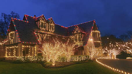 Tripping light fantastic in  calm before the Christmas Image