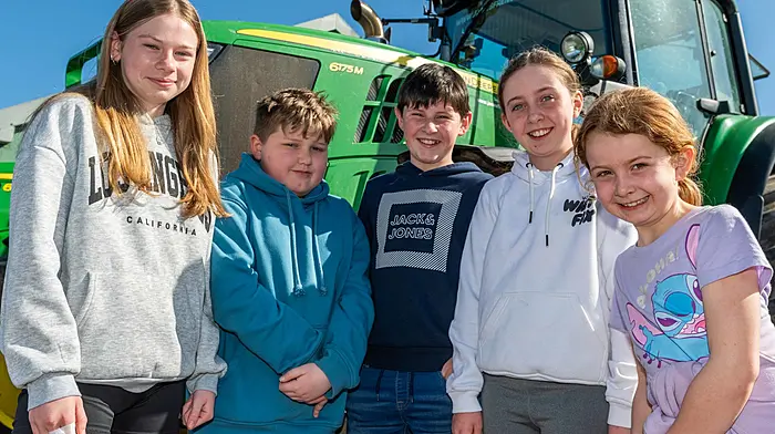 Chloe Walsh, Ballinacarriga; Patrick Corcoran, Manch; Kevin O'Riordan, Dunmanway and Caoimhe & Ava McCarthy from Dunmanway at the Ballinacarriga tractor run. Sandra Patterson from Dunmanway in her 1975 Ford 6600. (Photos: Andy Gibson)