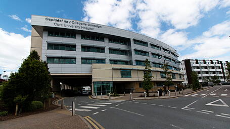 Patients asked to look for emergency alternatives as Cork hospitals extremely busy, says HSE Image