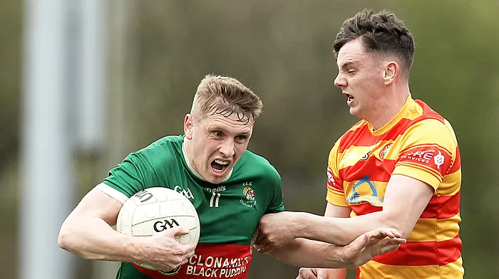 Clonakilty dig deep to stay top of Division 1 Image