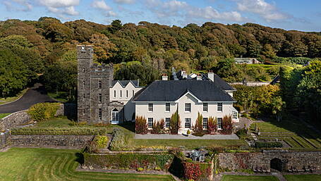HOUSE OF THE WEEK: Magical Disney castle  for €7.5m Image