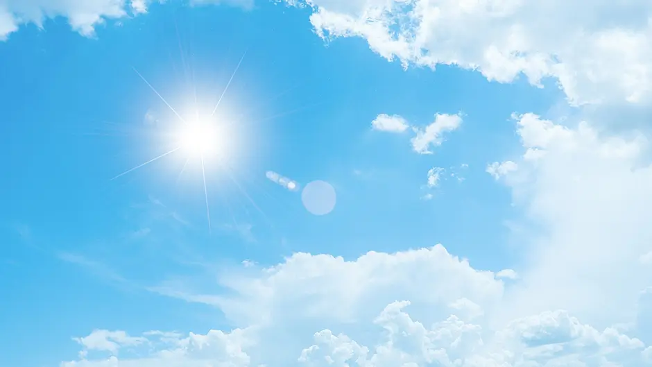 Economic winds of change, but sunny skies shine down on Cork Image