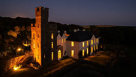 Coolmain Castle owned by Disney family is now on the market for €7.5 million Image