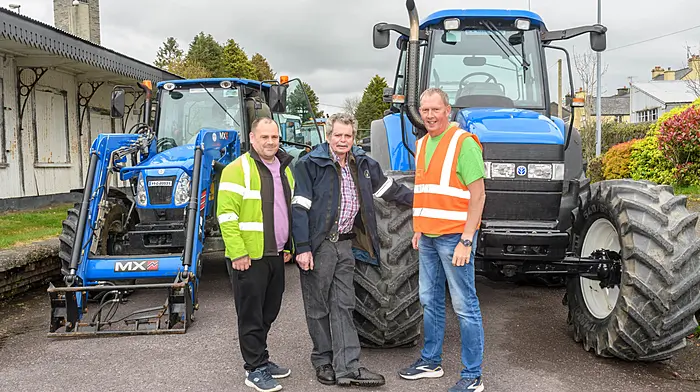Bobby O'Shea (Drimoleague), Aidan Ring (Dunmanway) and Martin Lordan (Drimoleague) checking out a New Holland tractor at the Drimoleague tractor, truck and car run. The run was in aid of West Cork Rapid Response and Bantry Hospice. 
(Photo: David Patterson)