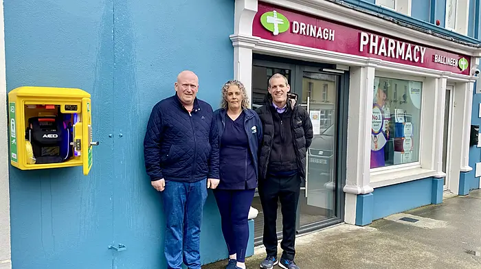 Barry Hennessy of Hennessy Transport Ltd. Sponsor of the AED unit at Drinagh Pharmacy with Trish Whyte and Michael Hurley representing Drinagh Pharmacy Ballineen sponsor of renewing all the needs of the 2 AED units recently installed.