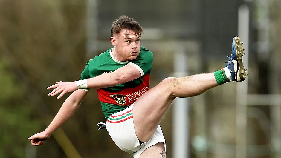 Clonakilty see off St Finbarrs to stay top of Division 1 league Image