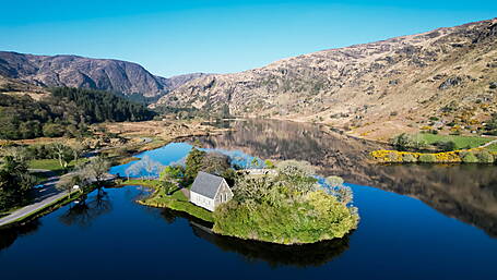 Billy rides shotgun to Gougane Barra! Image