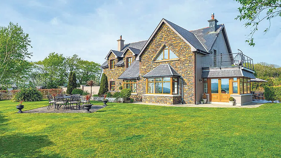 HOUSE OF THE WEEK: Recently renovated country residence for a guide price of €1,150,000 Image