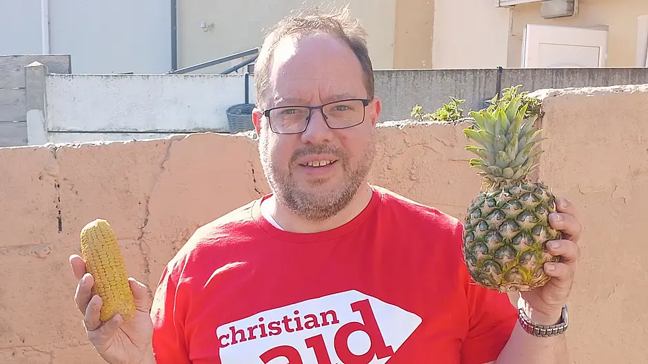 Dunmanway clergyman highlights return to indigenous farming ways Image