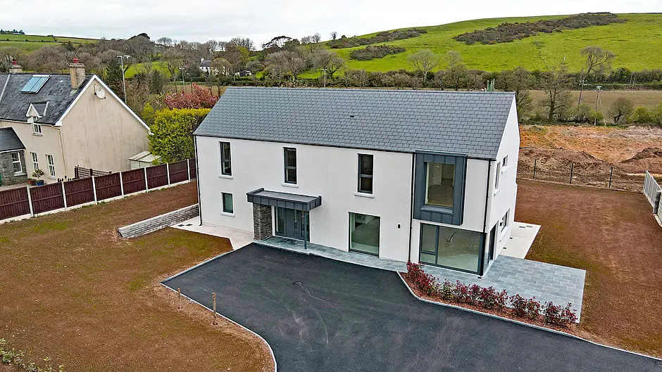 HOUSE OF THE WEEK: Hi-spec new-build in Ballinspittle €775k Image