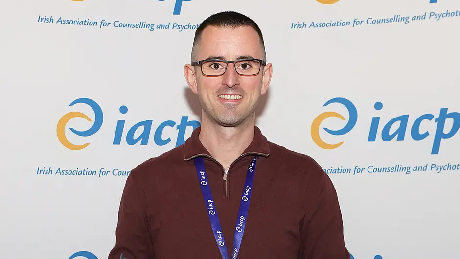 Glengarriff man honoured for innovative suicide research Image