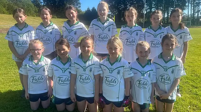 The Ilen Rovers U10 girls who took part in a blitz against Castlehaven, Kilmacabea and Rosscarbery in Union Hall last Saturday morning. Back: Ella Crowley, Ina O’Driscoll, Éirinn O’Driscoll, Emma Keohane, Méabh Collins, Orlaith Brennan and Mila Browne. Front: Keelin Crowley, Saoirse Hickey, Sarah Swanton, Grace Surazynska-Mueller, Sadie Kiely and Clodagh Goggin.