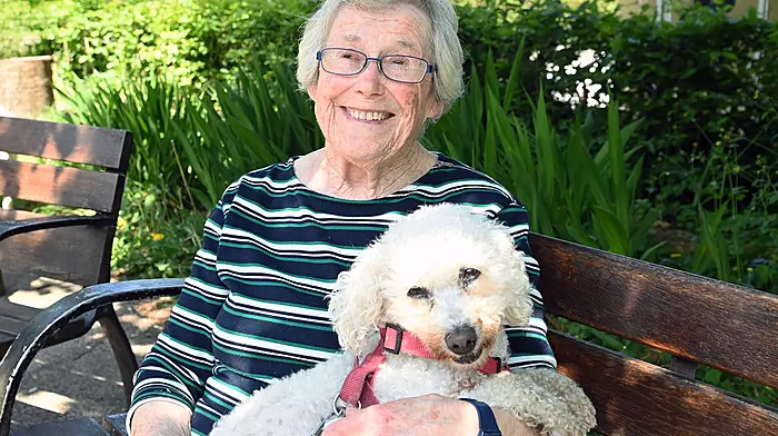 Colette Hayes , Western Road, Clonakilty and her dog Lola taking it easy in Kennedy Gardens.    (Photo: Martin Walsh)