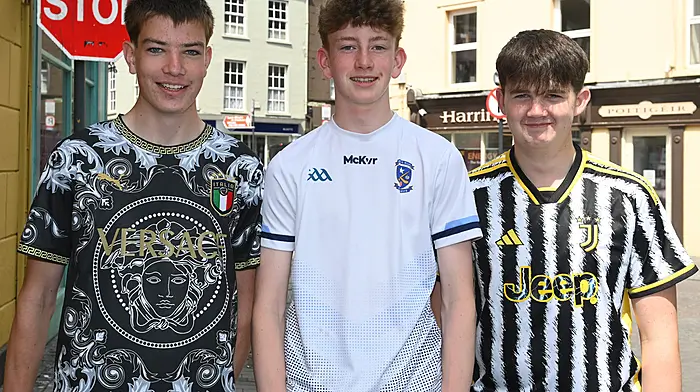 Darragh Murphy (left) from Lisselane, Clonakilty met up with Barryroe boys Ian Whelton and Conor Fleming.  (Photo: Martin Walsh)